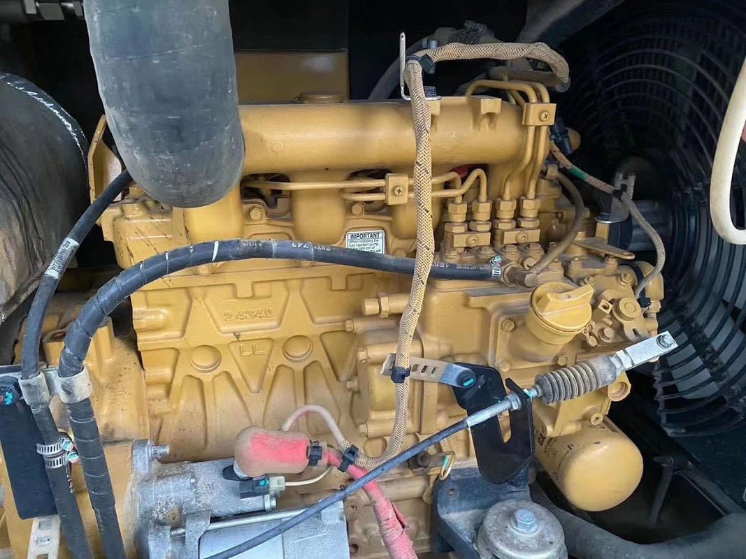 Mini máquina de escavação em boas condições Excavadora de segunda mão de 5,5 toneladas Mini CAT 305,5 Excavadora de rastreamento