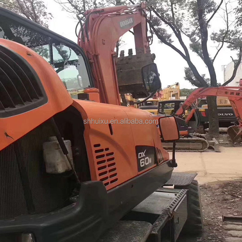 Excelente desempenho para a escavadeira usada de rodas do Doosan 60w escavadeira usada de rodas doosan DX60W