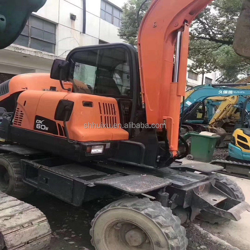 Excelente desempenho para a escavadeira usada de rodas do Doosan 60w escavadeira usada de rodas doosan DX60W