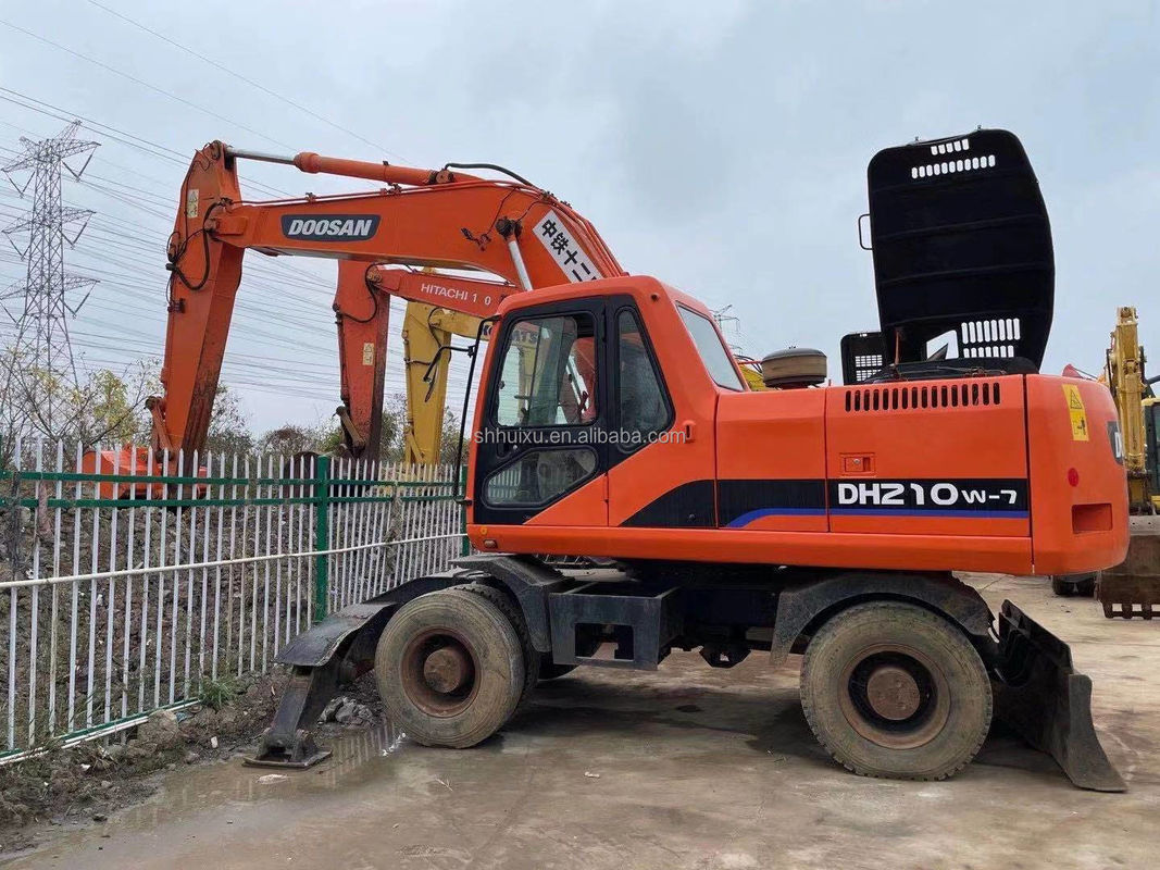Excavadora DOOSAN de segunda mão de qualidade 210W com preço baixo para venda/Excavadora hidráulica usada Doosan 210W