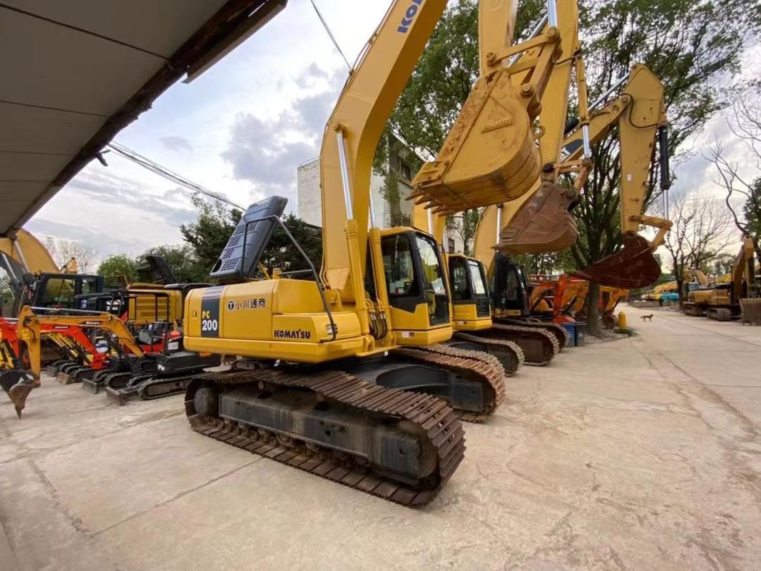 Excavadora de 20 toneladas em estoque para venda