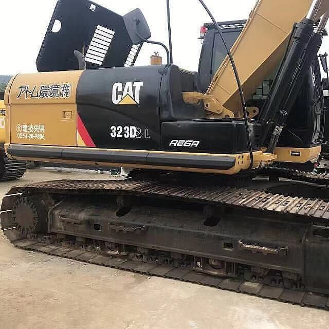 Máquinas usadas de escavação CAT323 para venda em bom estado,bom preço