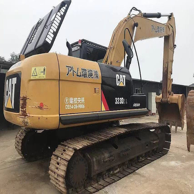 Máquinas usadas de escavação CAT323 para venda em bom estado,bom preço