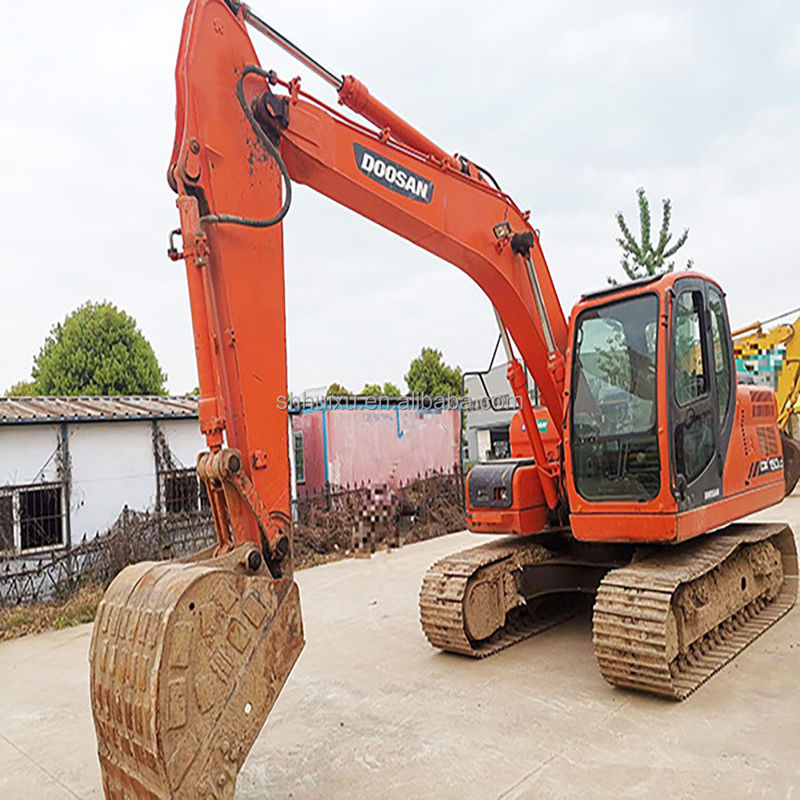 Excavadora de segunda mão de qualidade DOOSAN DX150 com preço baixo para venda/ Máquina hidráulica usada de escavação do Doosan DX150
