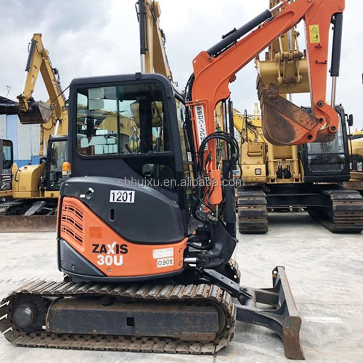 Hitachi em estoque Mini escavadeira japonesa usada HITACHI 30 para venda/Escavadeira de segunda mão pequena em bom estado HITACHI 30