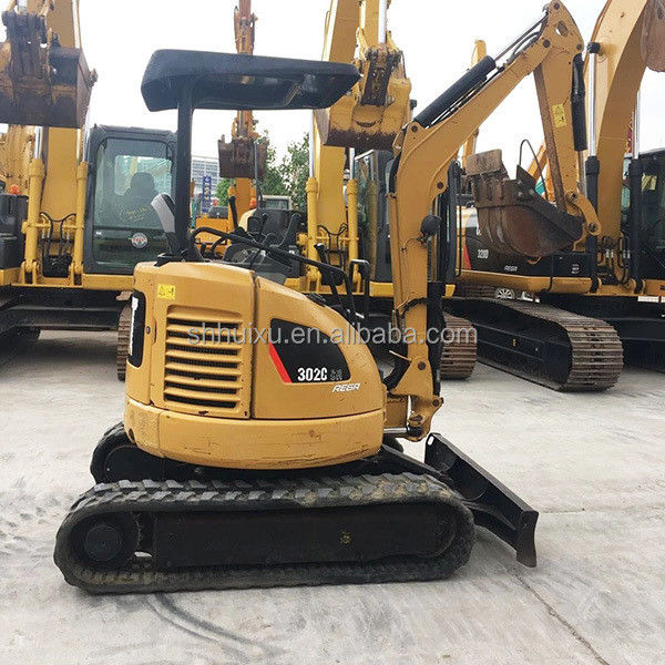 Boa qualidade Escavadeira de segunda mão CAT302 Mini escavadora hidráulica usada máquina de lagarta Lagarta em estoque