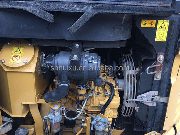 Boa qualidade Escavadeira de segunda mão CAT302 Mini escavadora hidráulica usada máquina de lagarta Lagarta em estoque