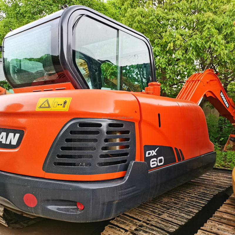 Venda a quente do Doosan Venda a quente do doosan dh60-7 escavadeira de mão usada mini escavadora Doosan DX60 Alta qualidade