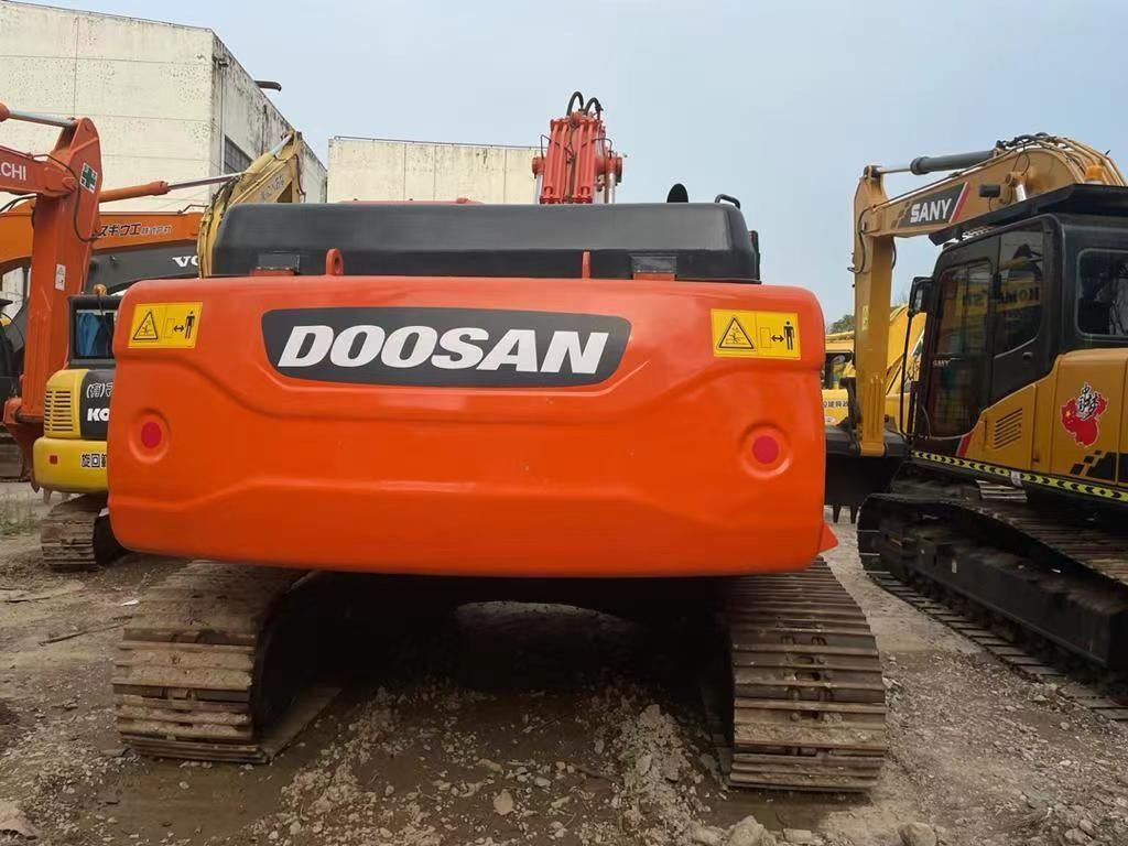 Excavadora usada Doosan DX300 Doosan DX300LC DX225 DH225 Excavadora usada em boas condições com preço baixo