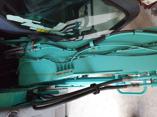 Japão 12 toneladas mini usado kobelco 125 escavadeira de segunda mão com comércio de baixo preço SK125 SK125SR