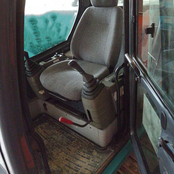 Japão 12 toneladas mini usado kobelco 125 escavadeira de segunda mão com comércio de baixo preço SK125 SK125SR