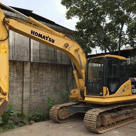 Excavadora usada komatsu pc120 pc130 pc140 pc200 pc300 com alta qualidade e baixo preço em venda em Shanghai