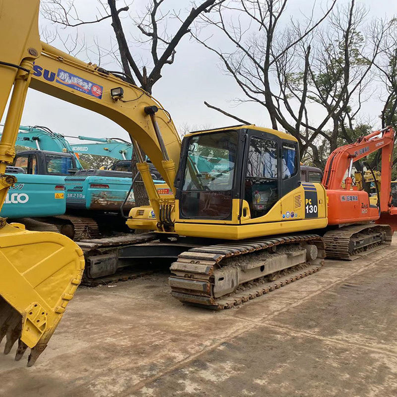 Excavadora usada komatsu pc120 pc130 pc140 pc200 pc300 com alta qualidade e baixo preço em venda em Shanghai