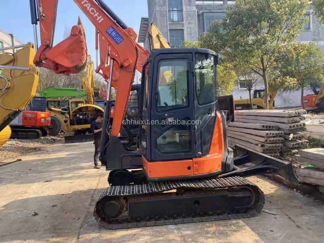 Hitachi venda quente Excavadora de segunda mão hidráulica em bom estado HITACHI 55 Preço barato mini escavadora japonesa usada