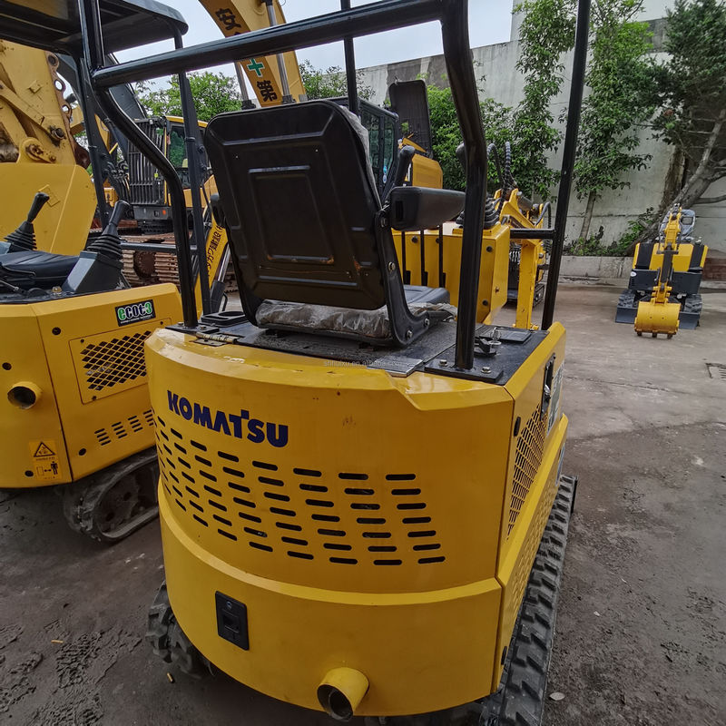 Komatsu KOMATSU PC15 escavadeira hidráulica de segunda mão de origem japonesa Preço barato Mini escavadeira usada Boa qualidade