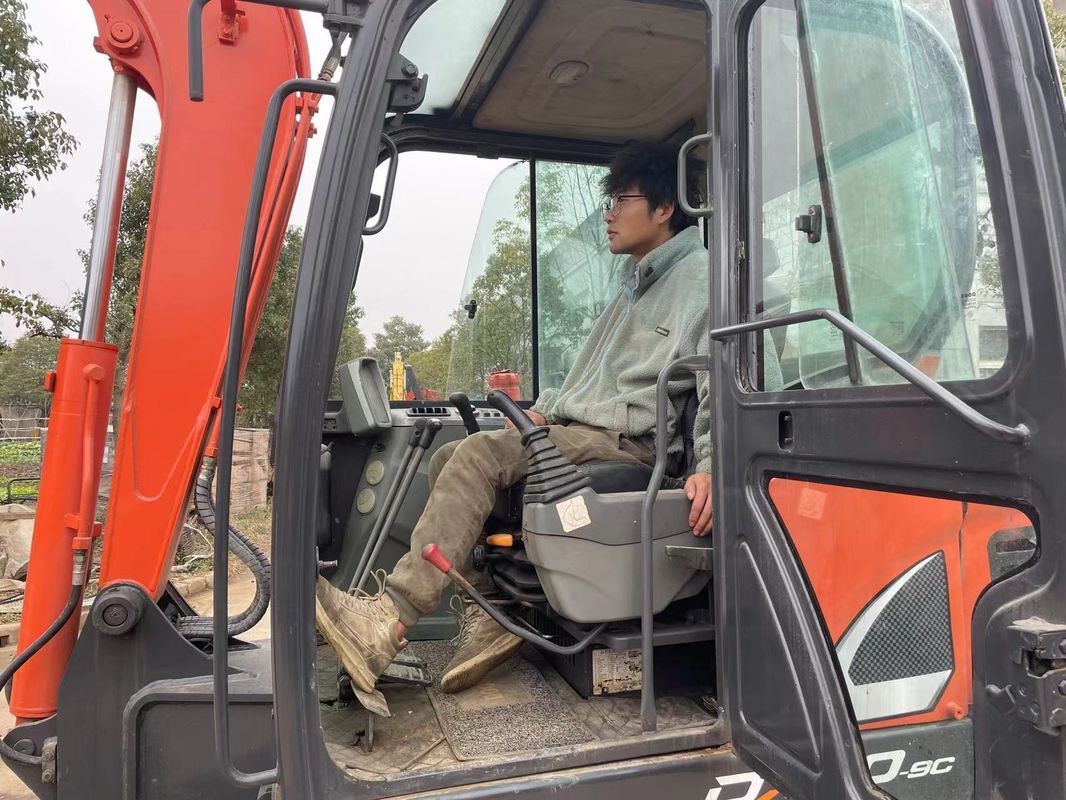 Venda em quente Doosan Vendas boas Excavadora usada Doosan DX60W máquina de escavadoras de rodas
