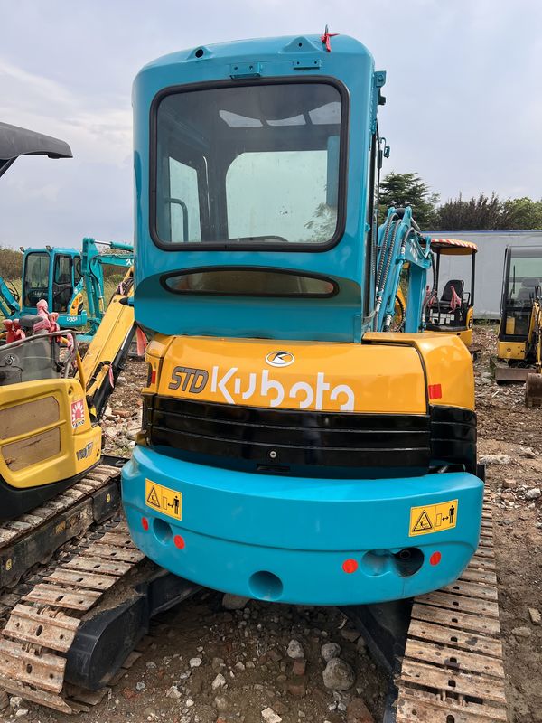 baixa duração de trabalho escavadeira usada kobelco 135 à venda kobelco de segunda mão em estoque escavadeira usada kobelco