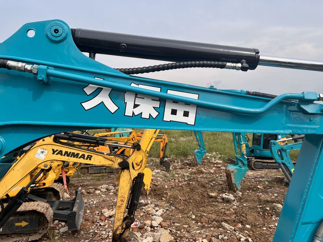 baixa duração de trabalho escavadeira usada kobelco 135 à venda kobelco de segunda mão em estoque escavadeira usada kobelco