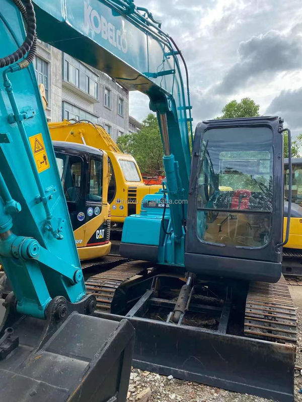 Excavadora de médio porte Kobelco 75 Horário de trabalho reduzido