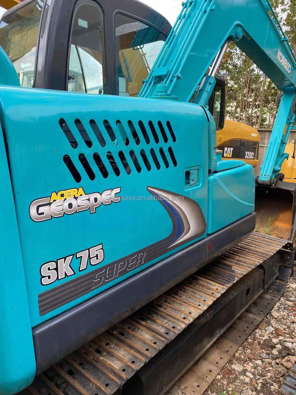 Excavadora de médio porte Kobelco 75 Horário de trabalho reduzido