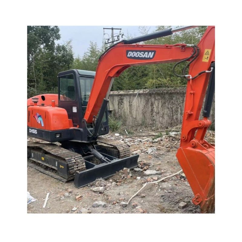 Excavadora de segunda mão de alta qualidade com preço baixo usado Doosan55 para venda máquina de construção de estradas