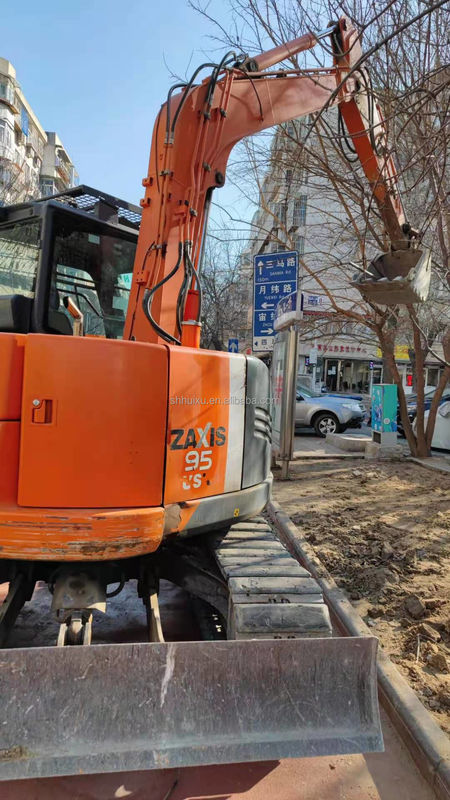 Hitachi venda a quente Mini escavadeira usada Hitachi ZX75 preço barato Boa qualidade de segunda mão escavadeira hidráulica