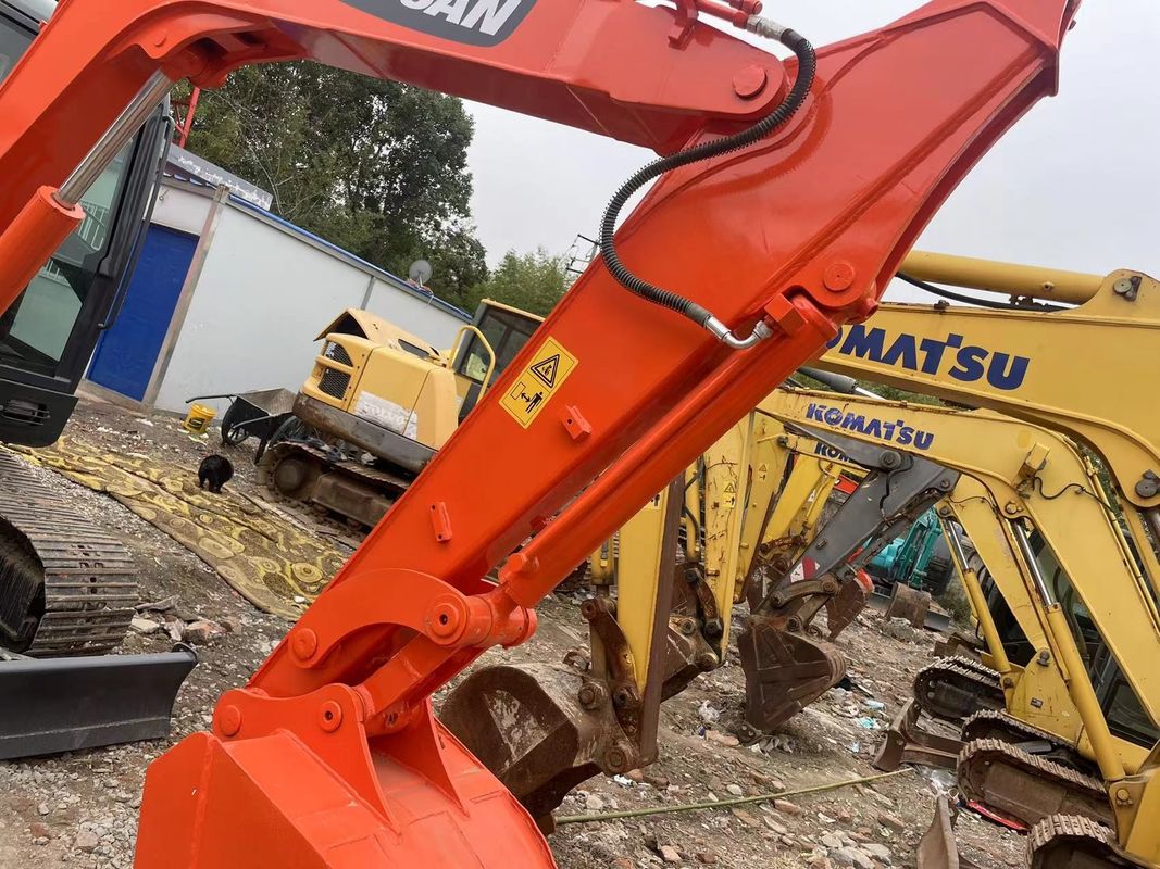 Novos Boas vendas de escavadeira de segunda mão Doosan DX60 escavadeira usada escavadeira de rastreamento doosan DH60 preço de fábrica à venda