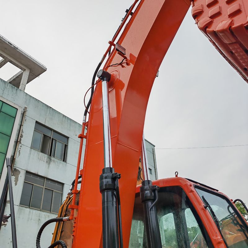 Excavadora usada de 25 toneladas doosan dx225 em venda Excavadora de segunda mão doosan 225 em venda