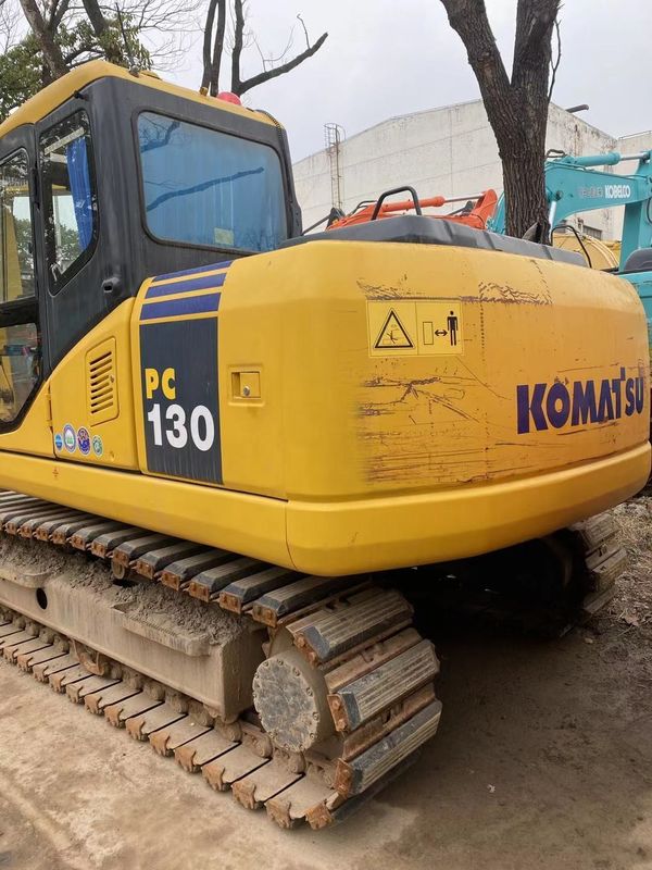 Original Komatsu pc130 escavadeira de raspador usada de segunda mão komatsu pc130 pc130-6 pc130-7 no Japão