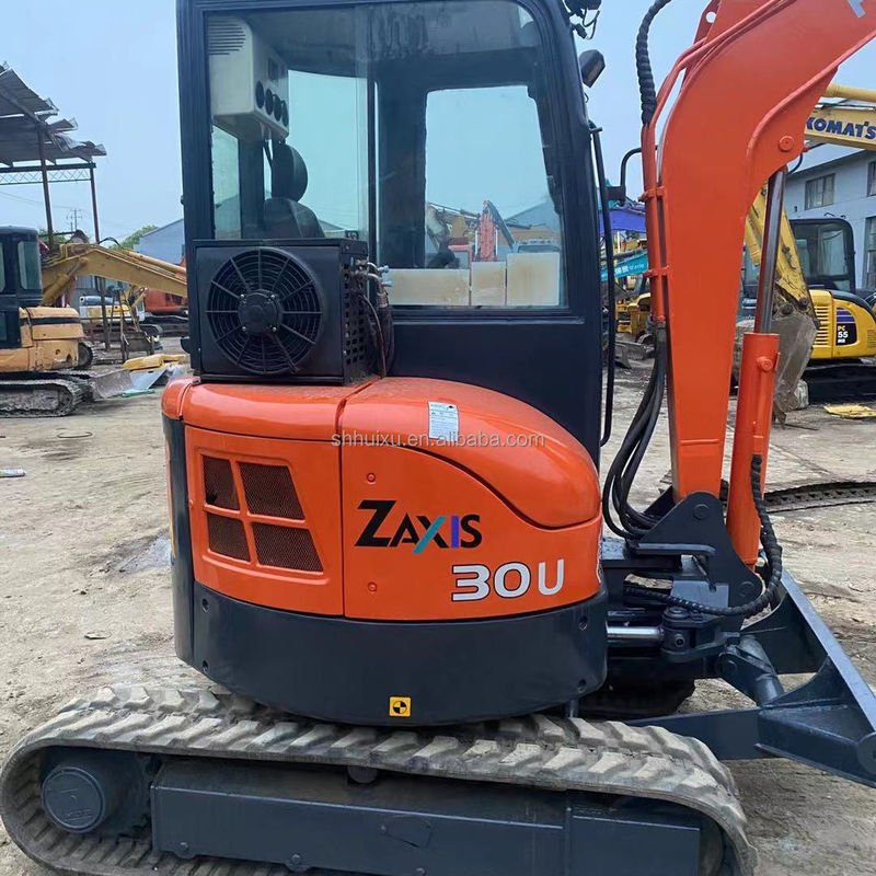 Hitachi venda em quente Boa qualidade Hitachi ZX30U escavadeira de segunda mão hidráulica / Mini escavadeira usada Hitachi ZX30U Preço barato
