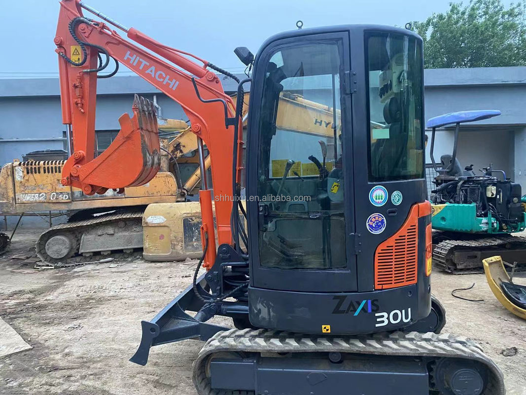 Hitachi venda em quente Boa qualidade Hitachi ZX30U escavadeira de segunda mão hidráulica / Mini escavadeira usada Hitachi ZX30U Preço barato
