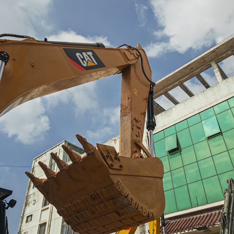 Máquina de escavação hidráulica usada CAT320D 330 320GC Excavadora de segunda mão