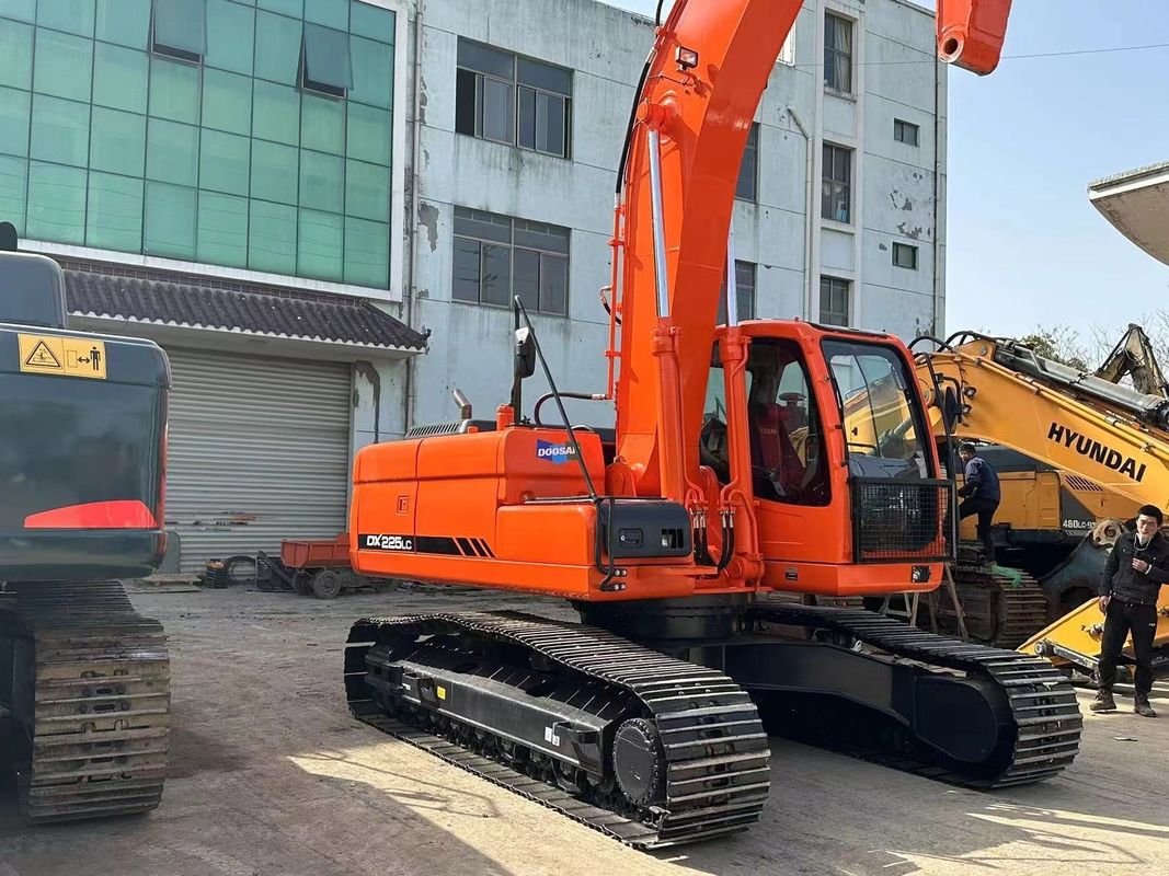 25 toneladas de cor original Usado Crawler Big Digger Doosan Dh225-9 Excavator de segunda mão