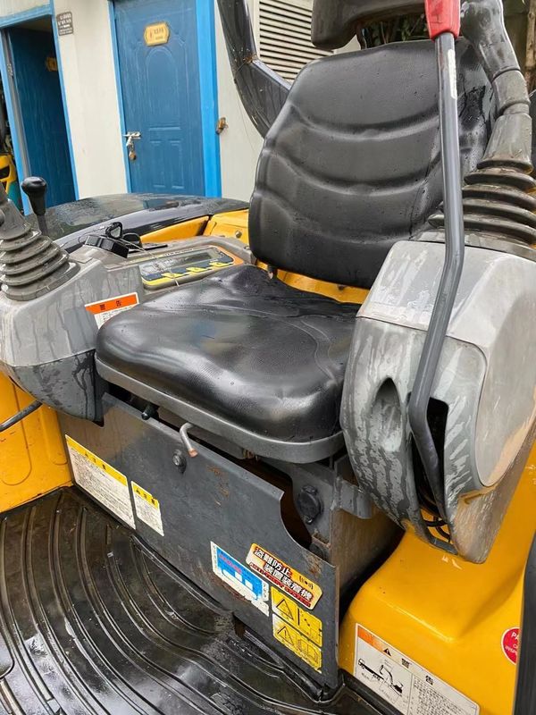 Excavadora de rastreamento KUBOTA U-30/ motor japonês KUBOTA U-30 usado