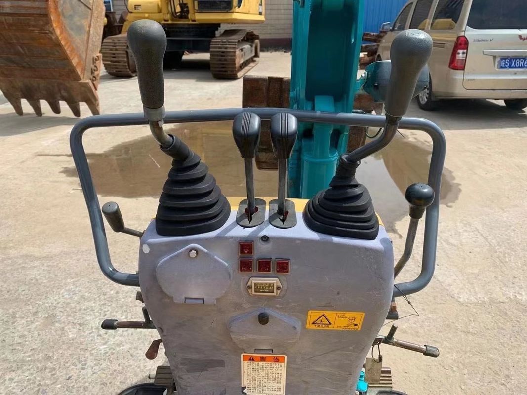 Mini escavadeira usada com horas de trabalho longas e preços baixos para venda a quente 1ton KUBOTA U10 Excavadora Crawler