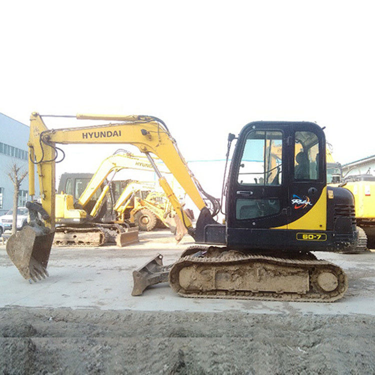6 toneladas Hyundai Used Excavators Wheel R60-7 Hyundai Used Excavator Crawler 60