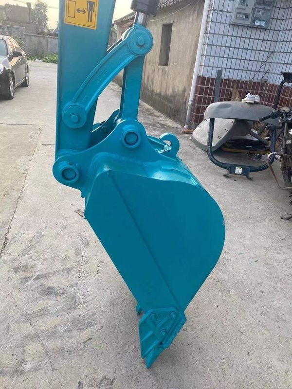Excavadora Kubota KX155 usada em bom estado de funcionamento de segunda mão para venda
