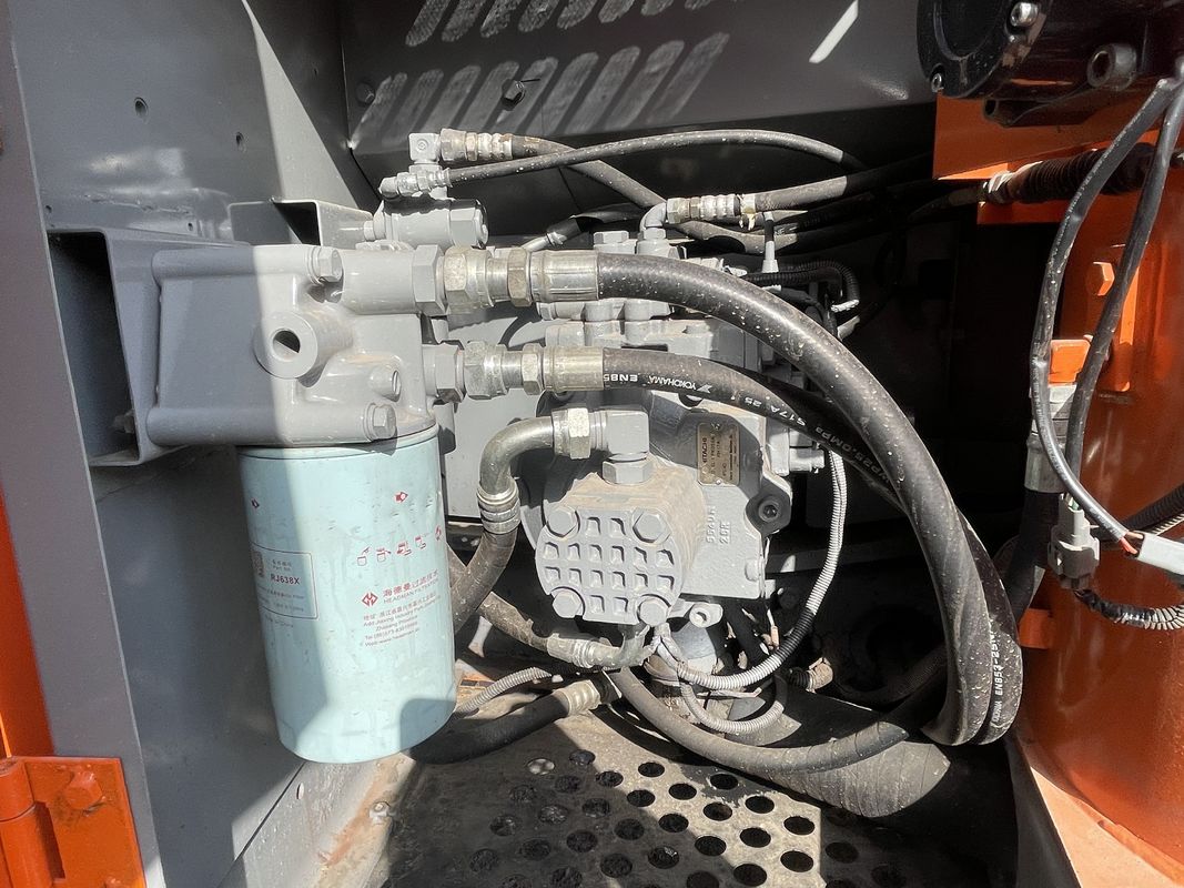 Máquina de segunda mão Máquina de escavação usada HITACHI 120 A Um Preço Baixo Para Venda