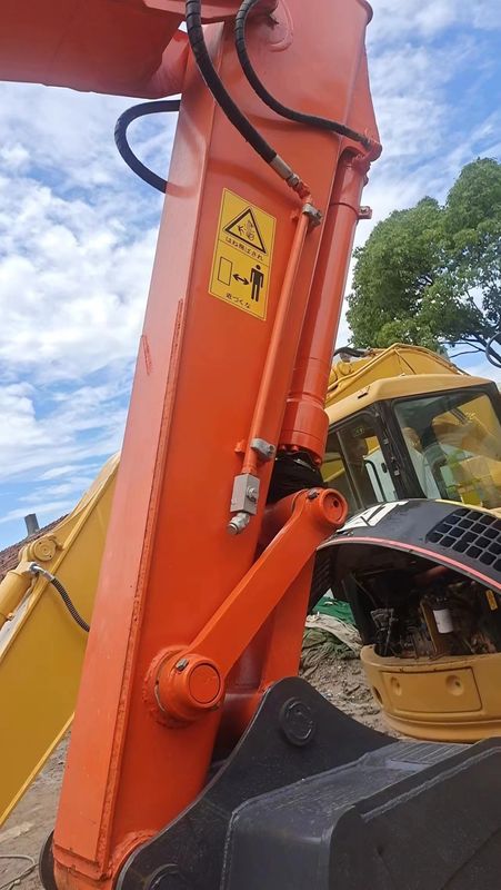 Excavadora usada ZX130 13T Excavadora de rastreador para venda preço barato para vendas