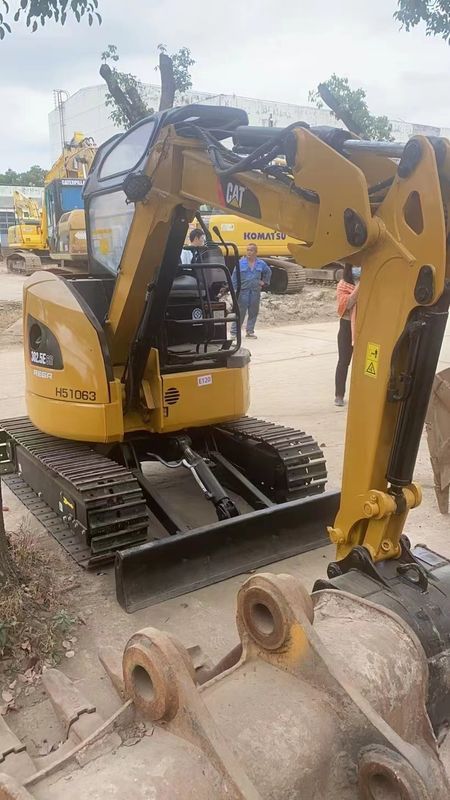 Excavadoras usadas para caminhada CAT302.5 sem cabine de condução mini-excavadoras de segunda mão para venda mini-excavadoras usadas