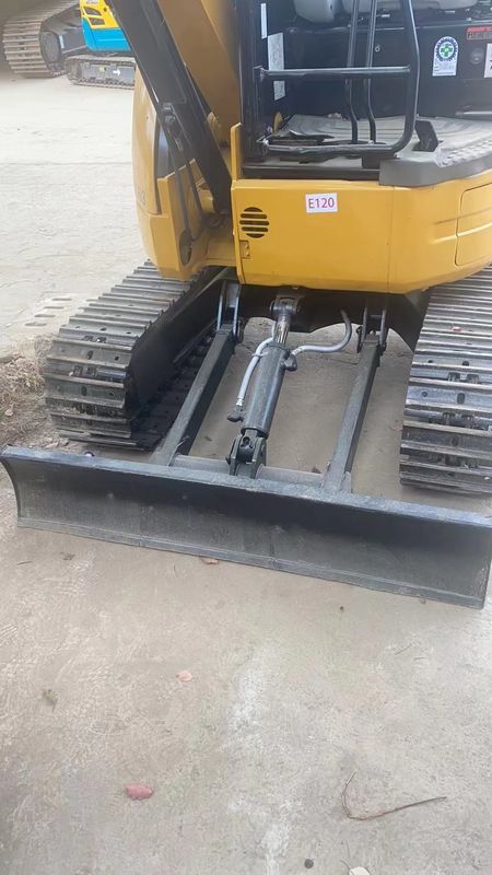 Excavadoras usadas para caminhada CAT302.5 sem cabine de condução mini-excavadoras de segunda mão para venda mini-excavadoras usadas