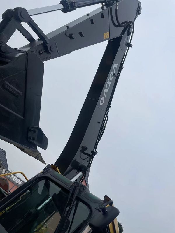 Excavadora de segunda mão de boa qualidade para venda VOLVO140 380 480 /Excavadora mini usada Máquina de escavação feita na Suíça
