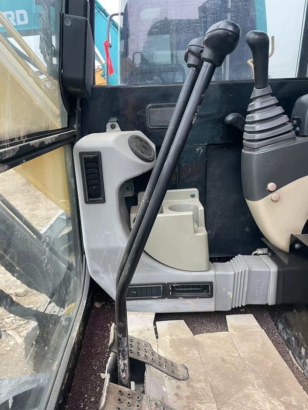 Excavadora de gatos usada CAT305.5 escavadora máquinas usadas 5,5 toneladas preço de escavação de gatos