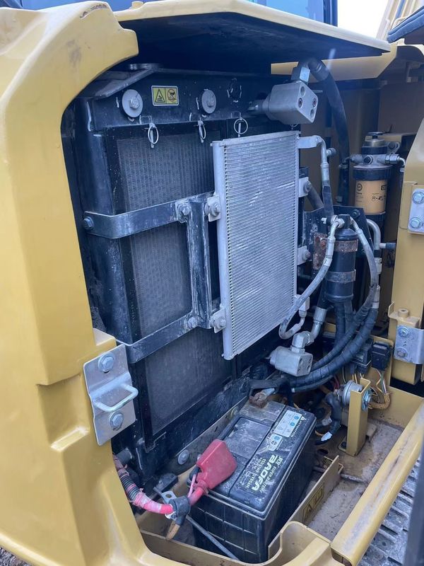 Excavadora de gatos usada CAT305.5 escavadora máquinas usadas 5,5 toneladas preço de escavação de gatos