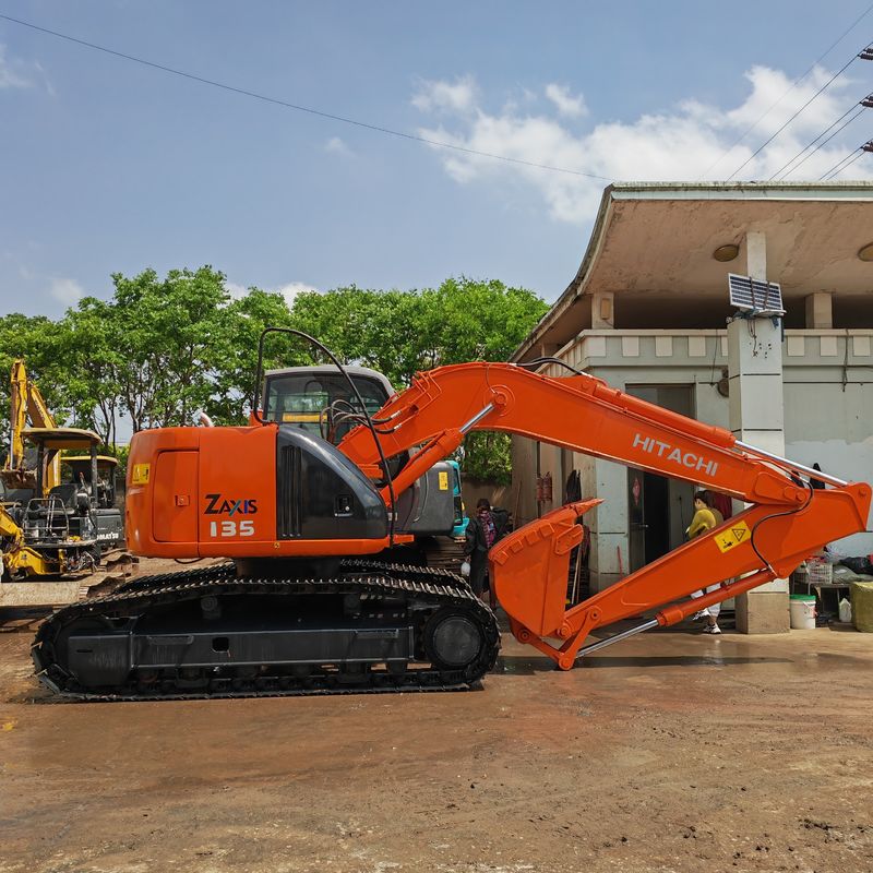 Hitachi em estoque 90% de segunda mão Hitachi zx135/excavadora de rastreador usada Hitachi zx135 para venda