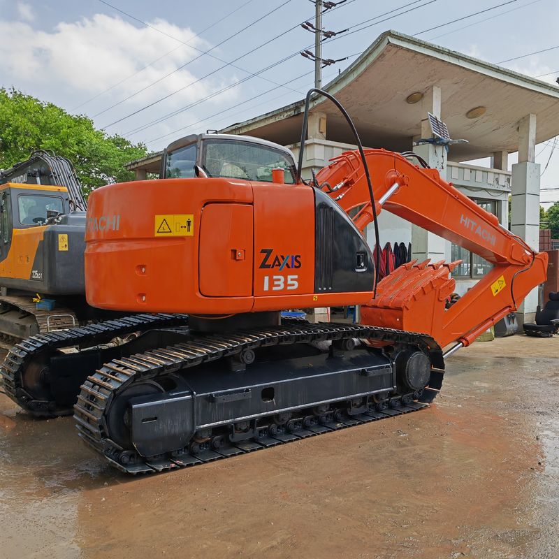Hitachi em estoque 90% de segunda mão Hitachi zx135/excavadora de rastreador usada Hitachi zx135 para venda