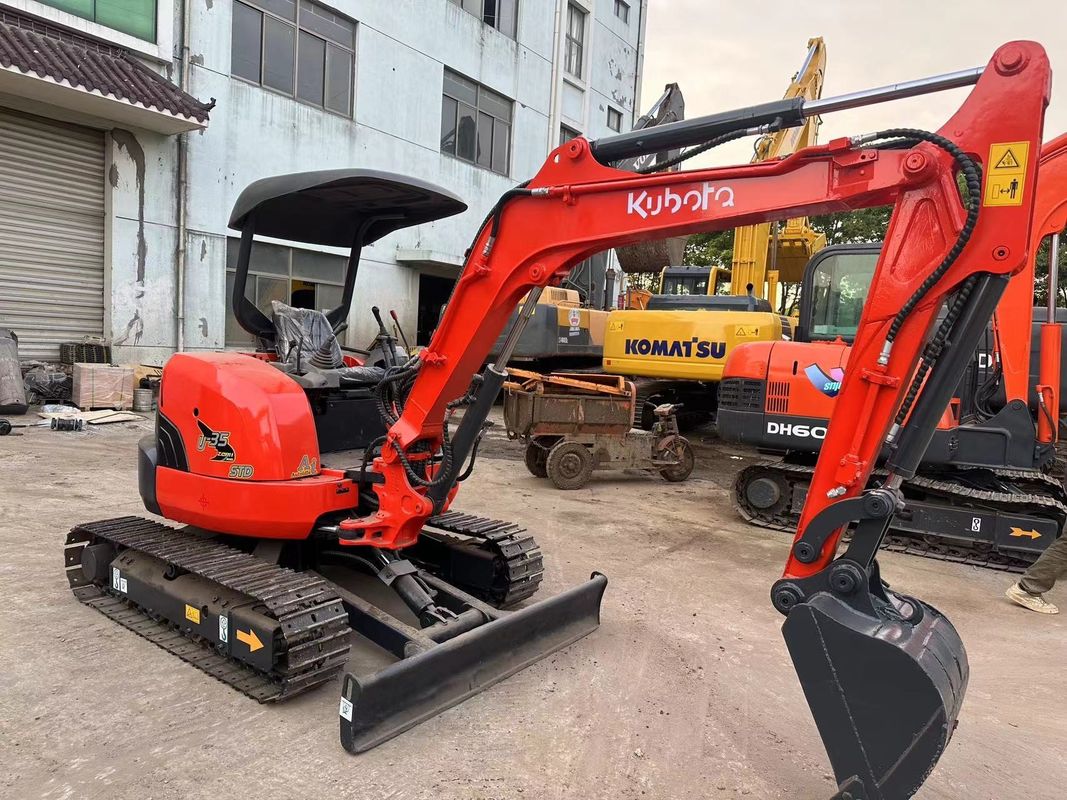 0.15m3 Balde Vermelho Mini Excavadora Usada Kubota U35 Mini Excavadora de segunda mão