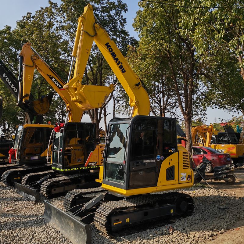 Excavadora usada com baixa duração de trabalho komatsu pc70-8/excavadora usada de alta potência komatsu pc70-8