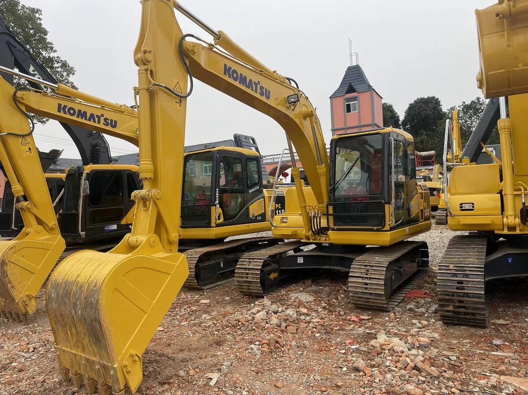Motor de alta potência usado KOMATSU PC130 À VENDA/MEDIANHA EXCAVAÇÃO KOMATSU PC130