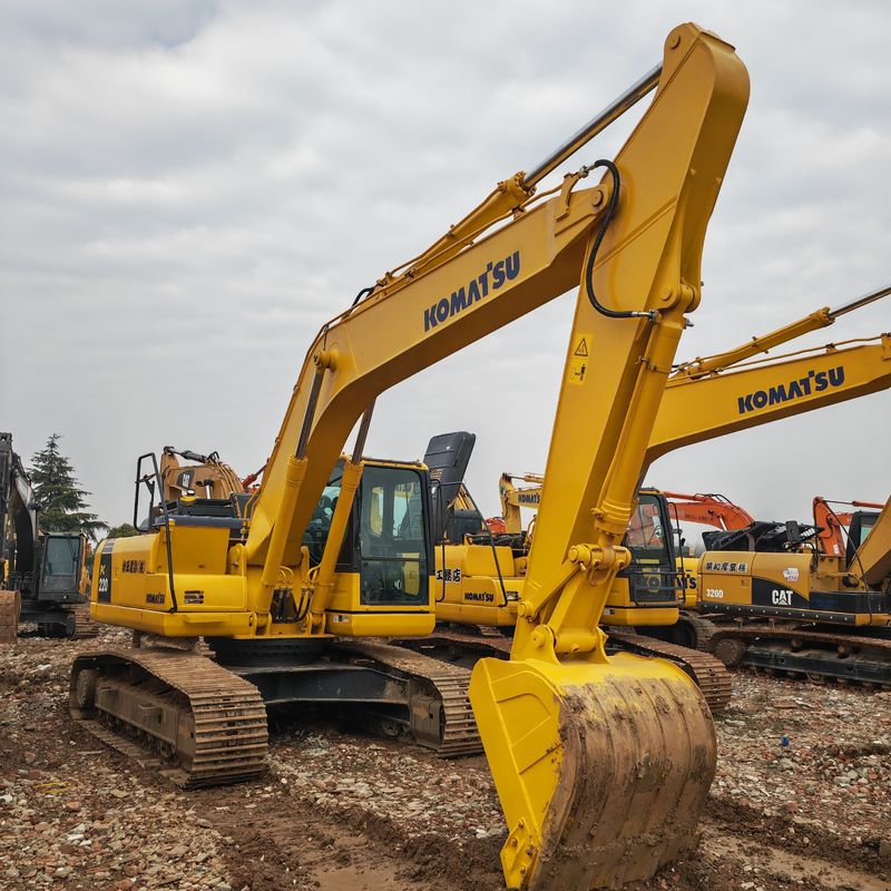 Excavadora usada com enorme poder de escavação Komatsu pc 220-8/segundo mão Excavadora usada Komatsu pc220-8 à venda